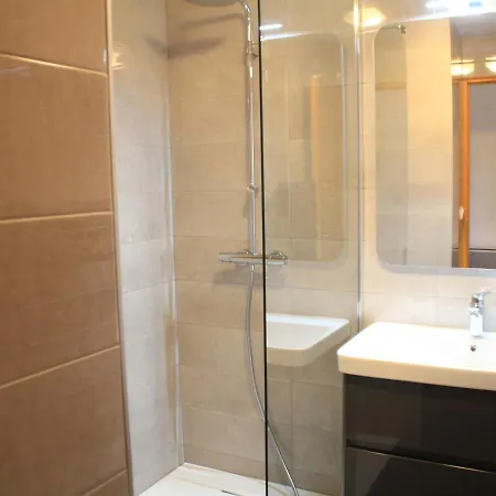 Apartment Chatel, 5 Pieces, 7 Personnes - Fr-1-200-292 Chatel